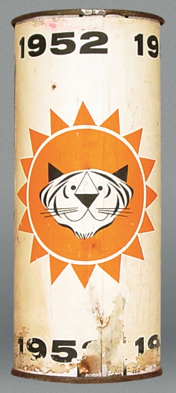 1952 (paper Label) Reunion Can